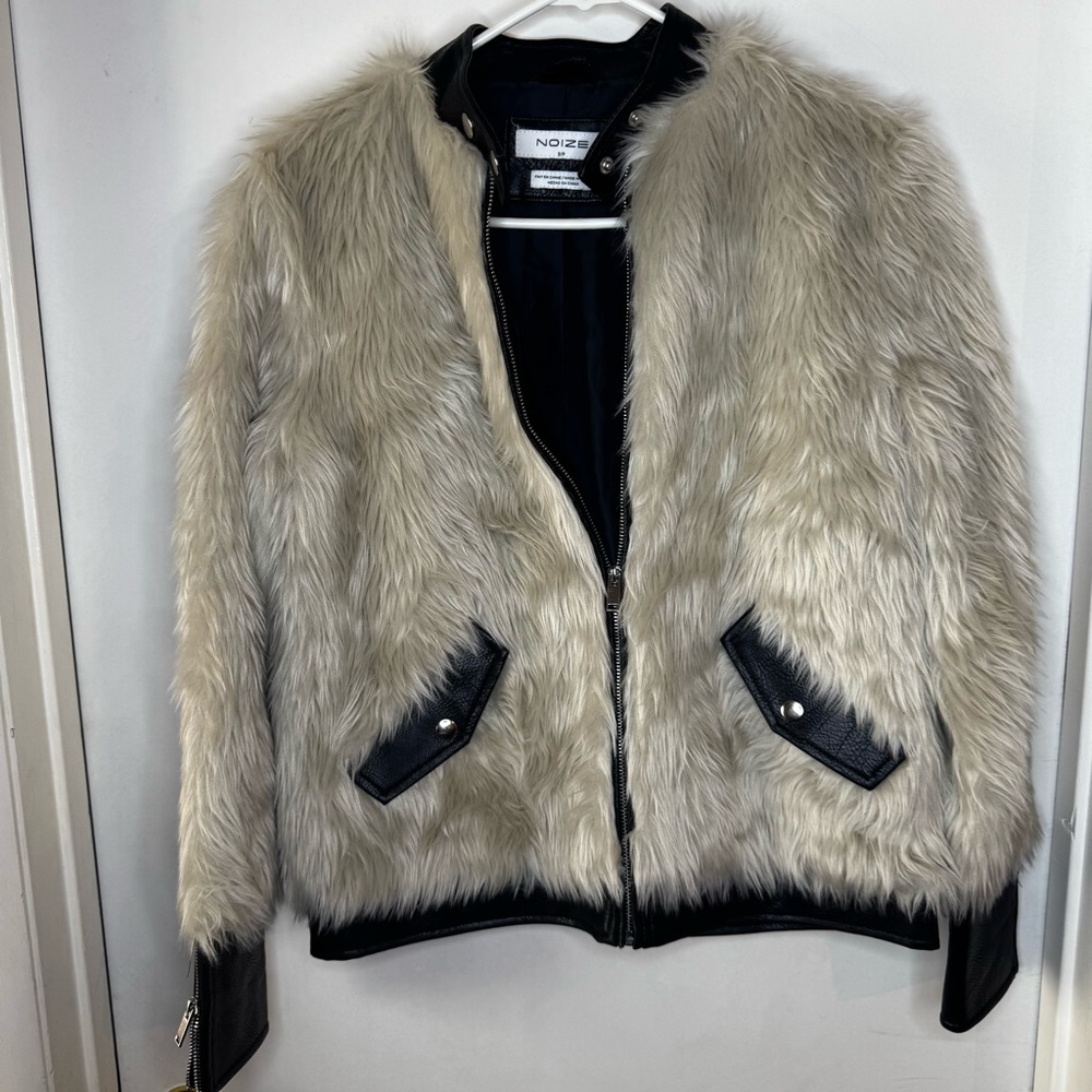 ‼️SALE‼️ Noize Faux Fur Women's Jacket